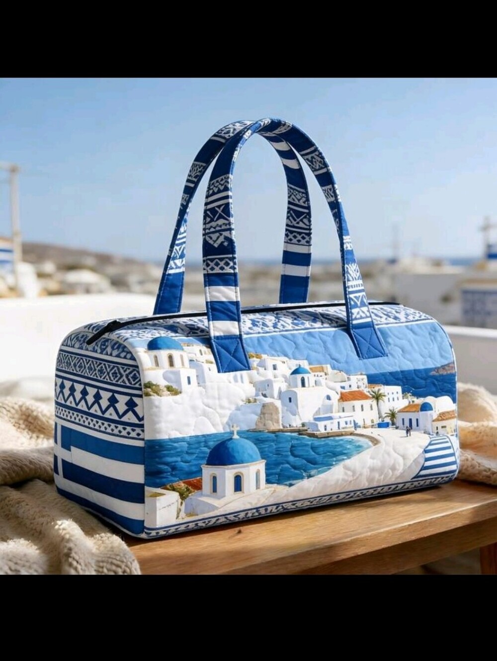 BRAND NEW ** Santorini Quilted Blue & White Mediterranean Print Travel Bag